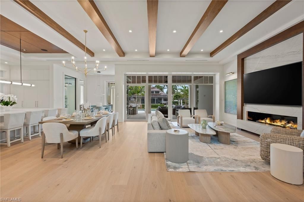 408 16th Ave S, Naples, FL 34102 Photo