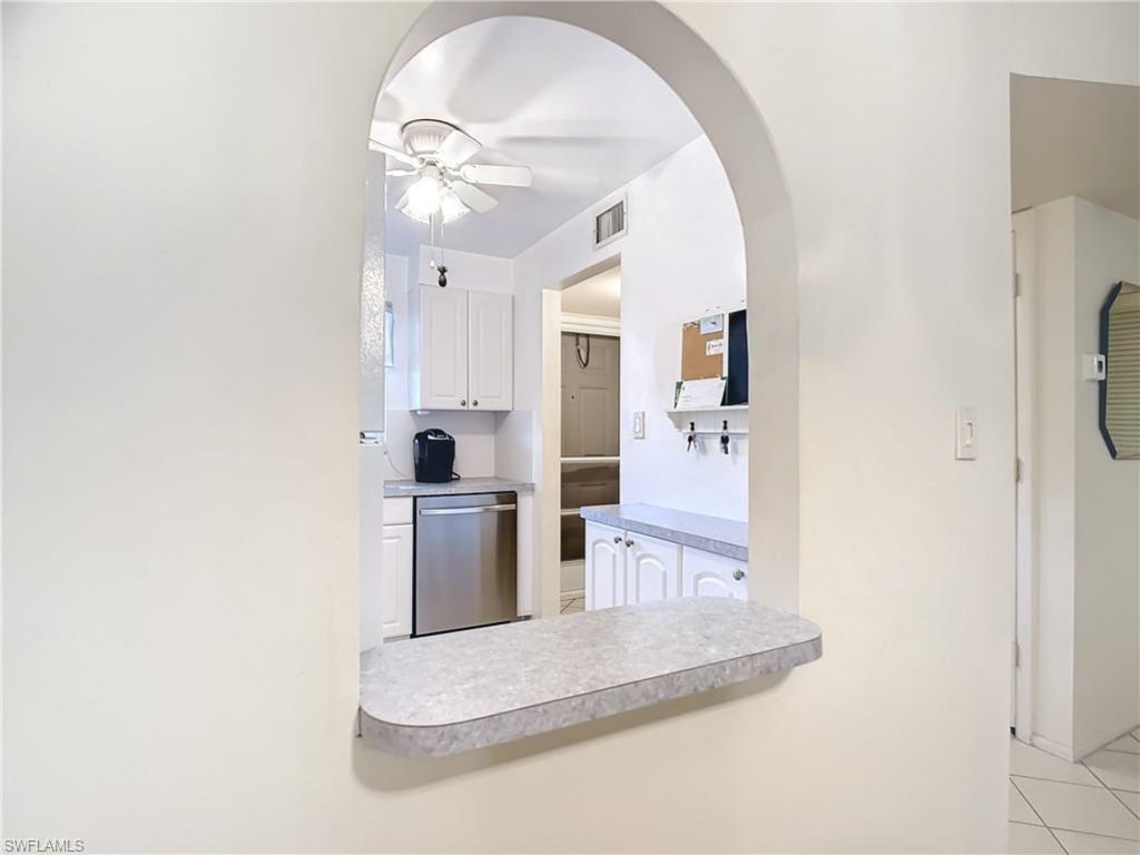 180 Turtle Lake Ct, Unit 103, Naples, FL 34105 Photo
