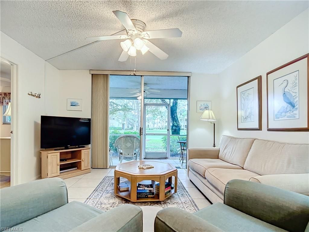 180 Turtle Lake Ct, Unit 103, Naples, FL 34105 Photo