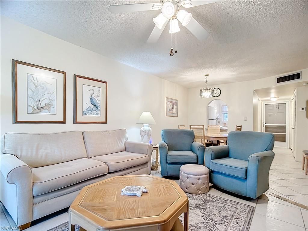 180 Turtle Lake Ct, Unit 103, Naples, FL 34105 Photo