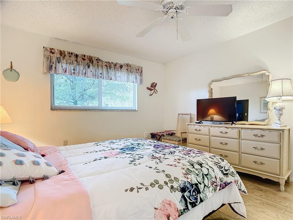 180 Turtle Lake Ct, Unit 103, Naples, FL 34105 Photo