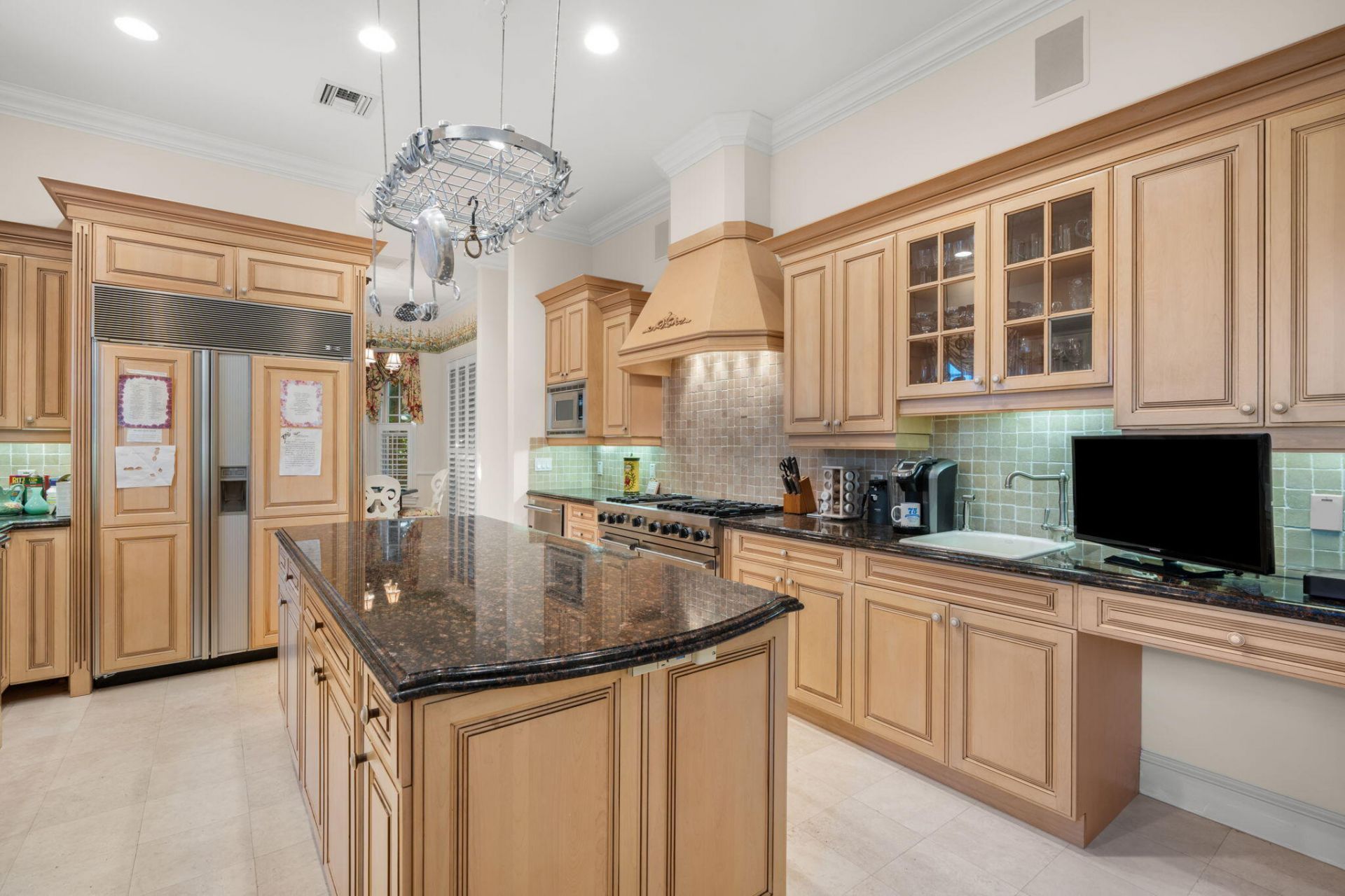 255 Cherry Lane, Palm Beach, FL 33480 Photo