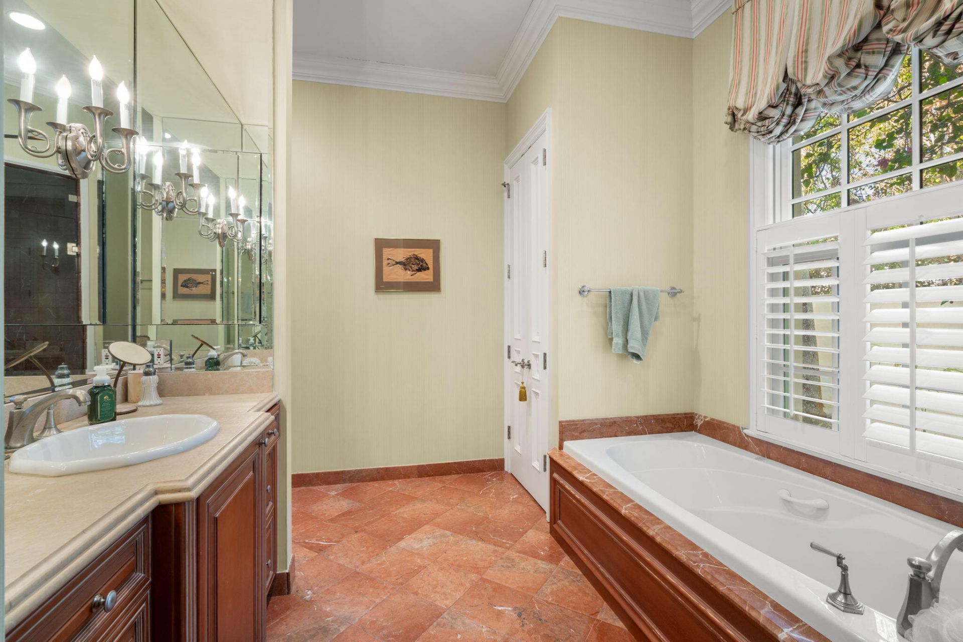 255 Cherry Lane, Palm Beach, FL 33480 Photo