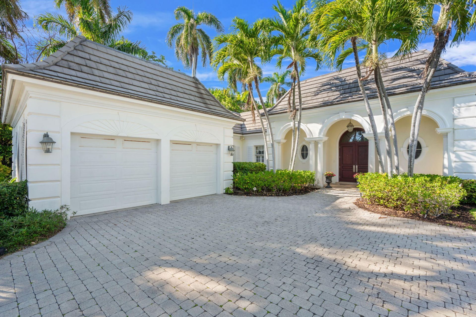 255 Cherry Lane, Palm Beach, FL 33480 Photo