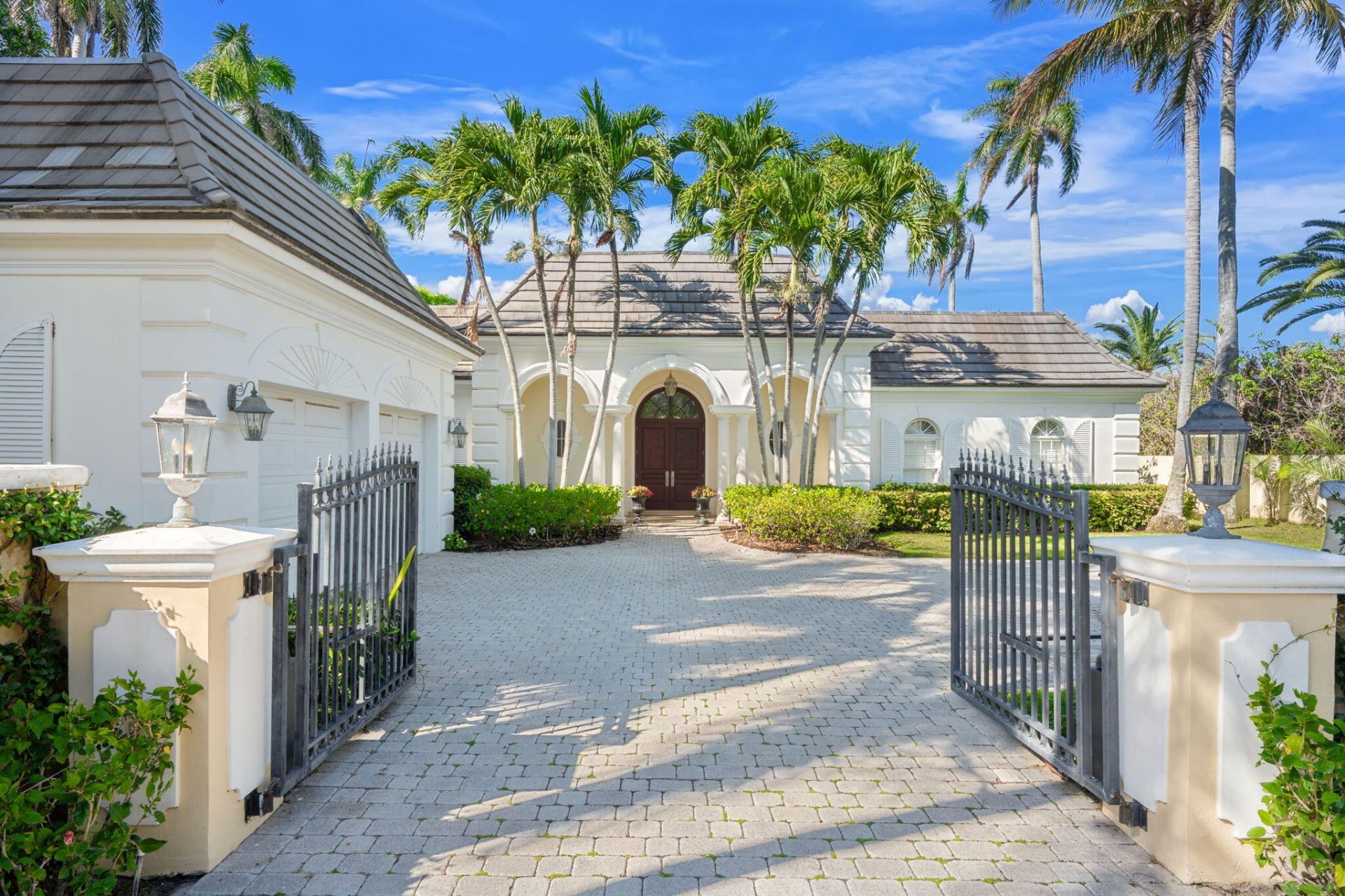 255 Cherry Lane, Palm Beach, FL 33480 Photo