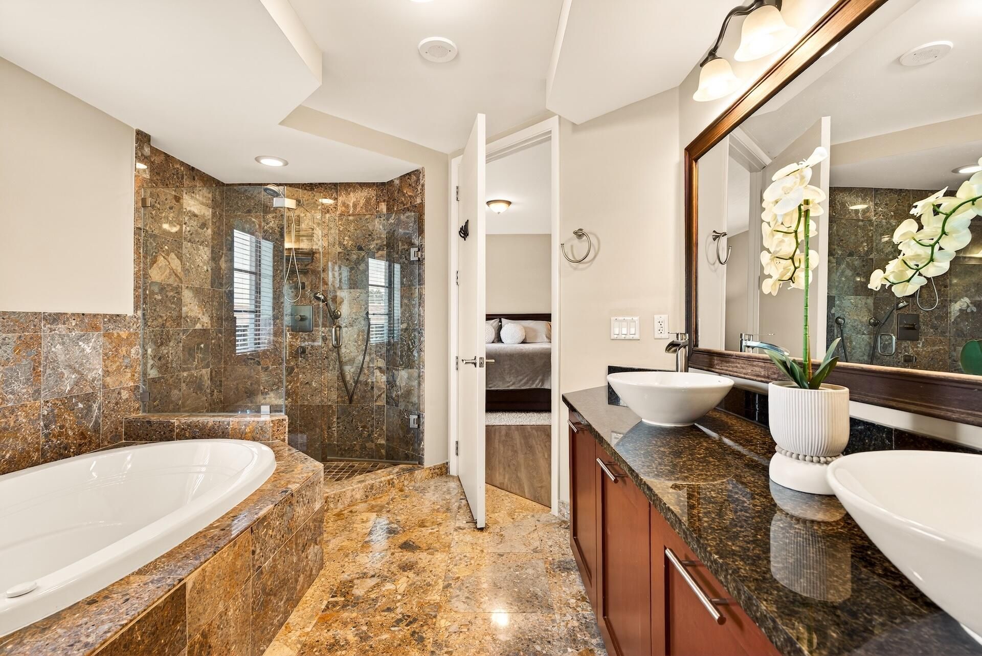 2409 N Ocean Boulevard, Unit 328, Fort Lauderdale, FL 33305 Photo