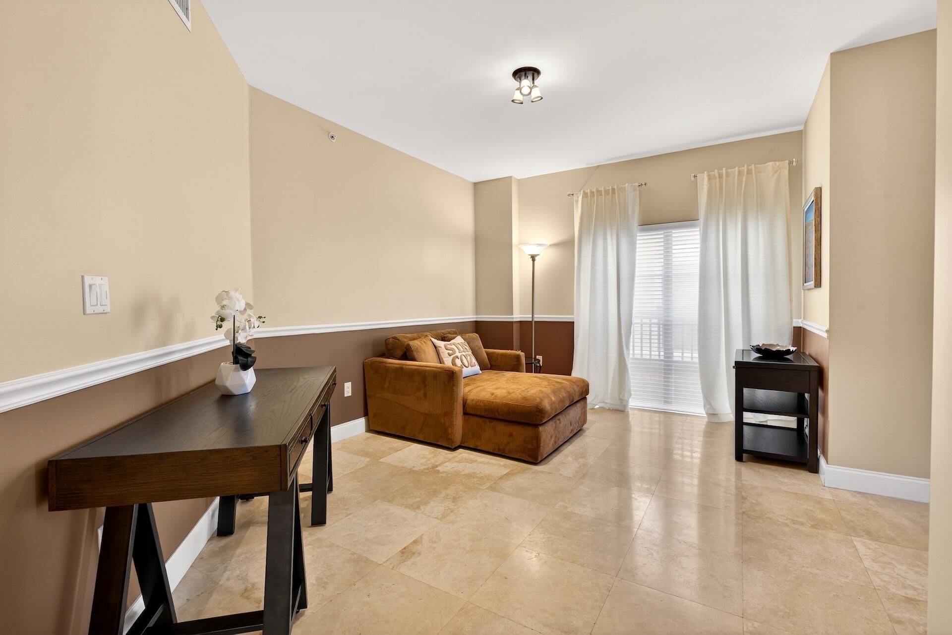 2409 N Ocean Boulevard, Unit 328, Fort Lauderdale, FL 33305 Photo