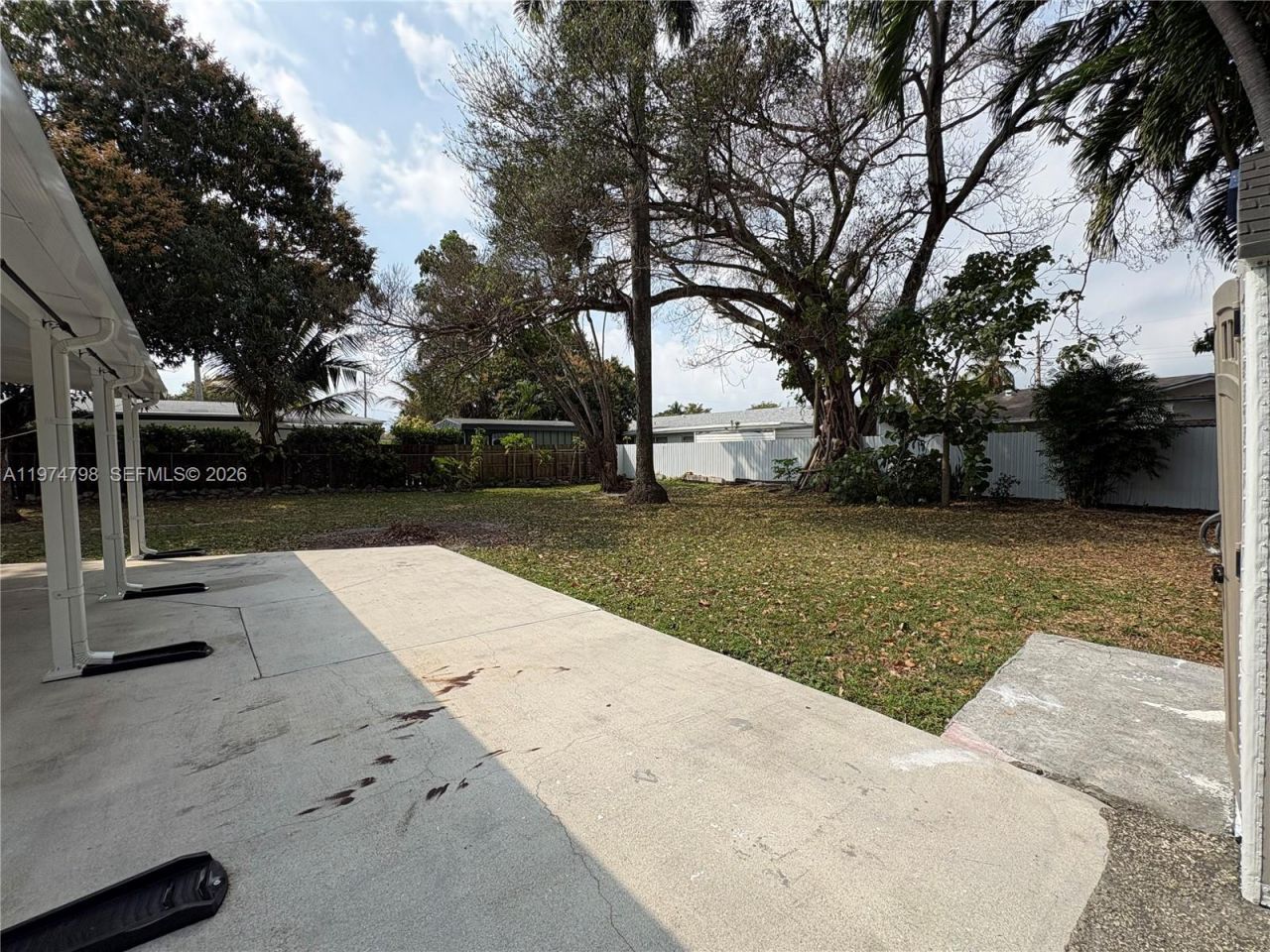 204 SW 7th Ave, Hallandale Beach, FL 33009 Photo