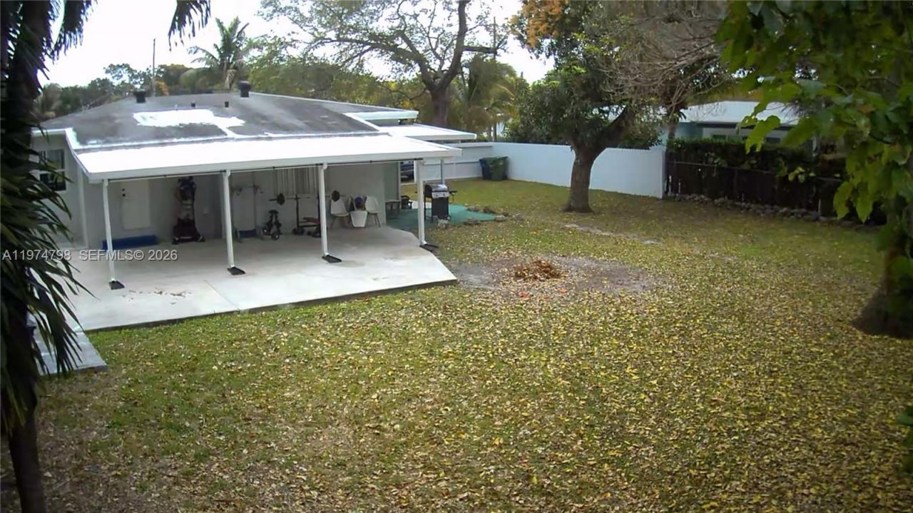 204 SW 7th Ave, Hallandale Beach, FL 33009 Photo