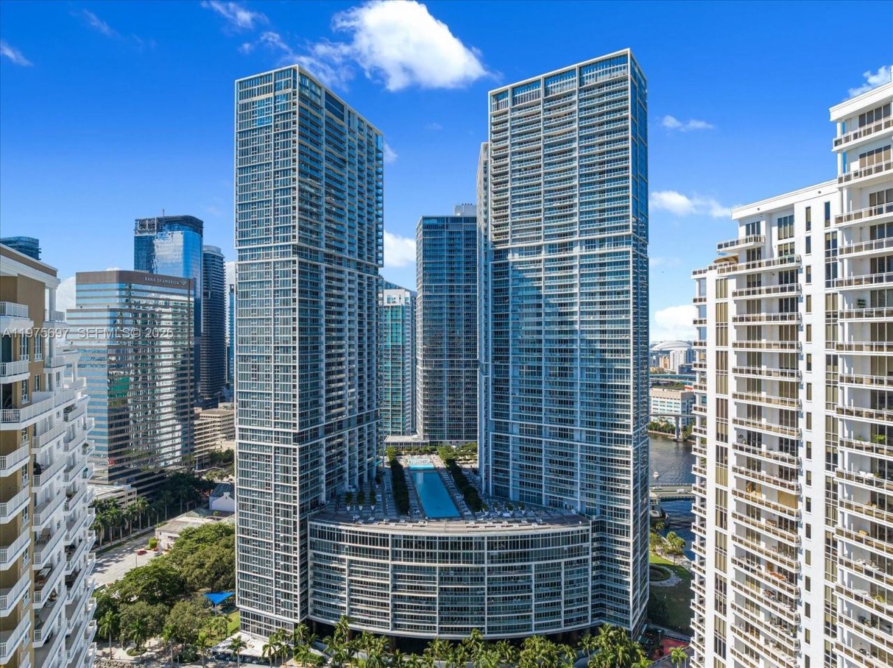 485 Brickell Ave, Unit 1807, Miami, FL 33131 Photo