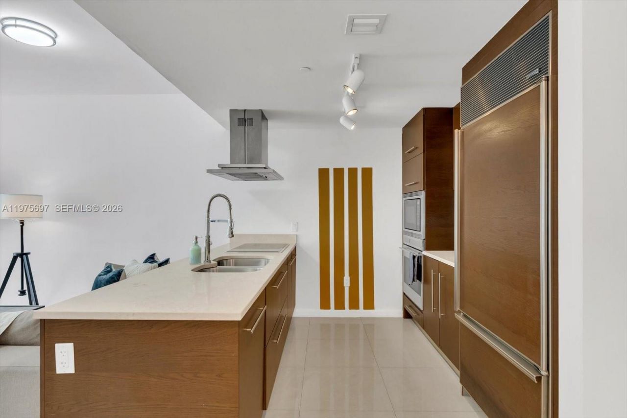 485 Brickell Ave, Unit 1807, Miami, FL 33131 Photo