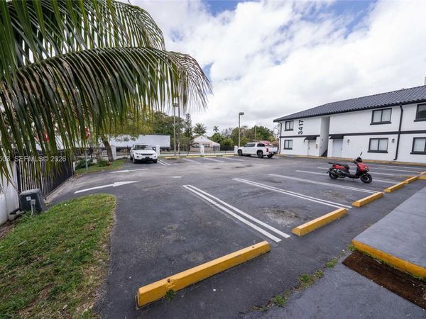 3417 NW 22nd Ave , Unit 13, Miami, FL 33142