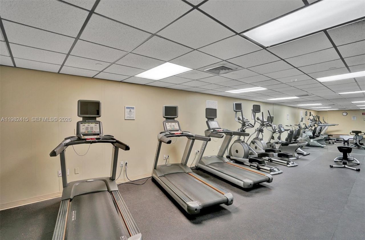 1201 S Ocean Dr, Unit 412S, Hollywood, FL 33019 Photo