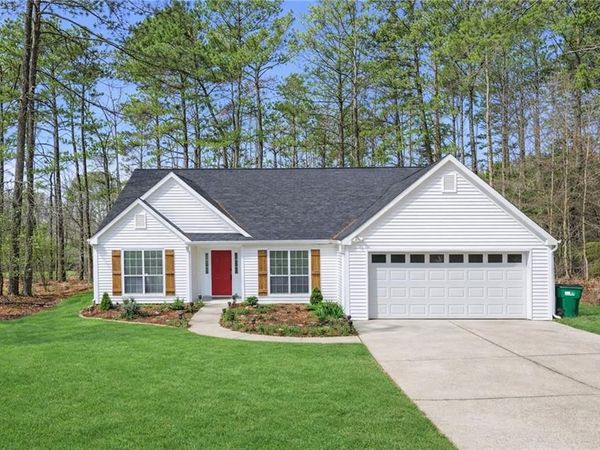 7005 Woodfield Way , Woodstock, GA 30188