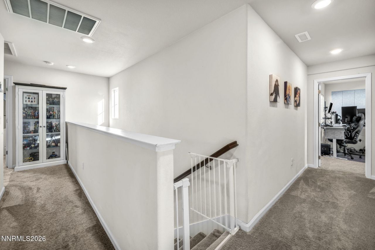 8854 Finnsech Drive, Reno, NV 89506 Photo