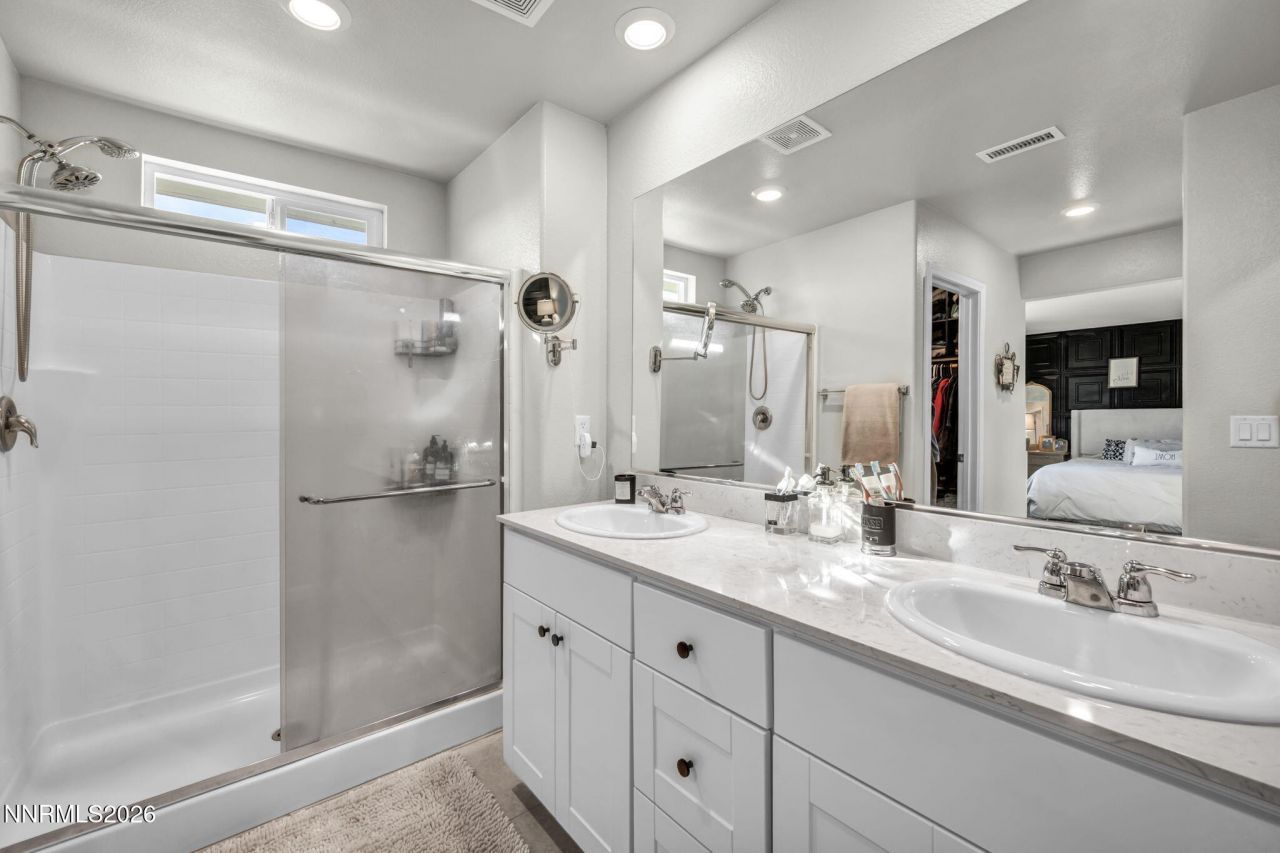 8854 Finnsech Drive, Reno, NV 89506 Photo