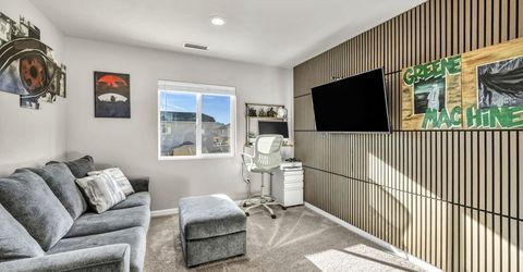 8854 Finnsech Drive, Reno, NV 89506 Photo