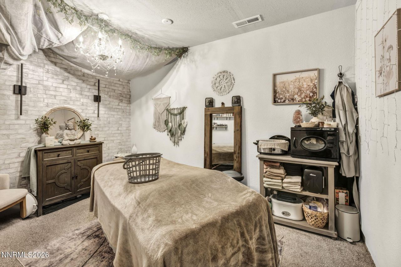 8854 Finnsech Drive, Reno, NV 89506 Photo