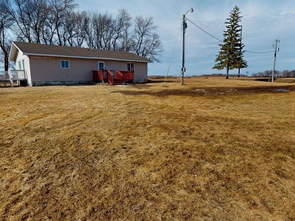 88327 140th Street, Glenville, MN 56036