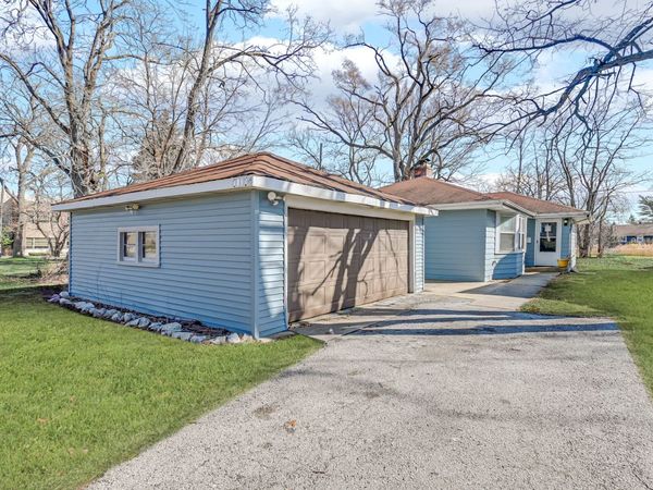 17015 Annetta Avenue , Hazel Crest, IL 60429