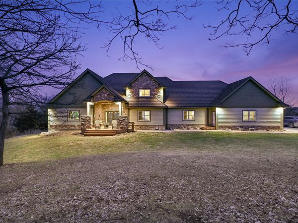 2053 145th Lane, Earlham, IA 50072