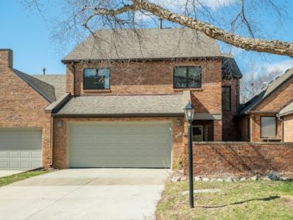 684 58th Place, Unit 11, West Des Moines, IA 50266