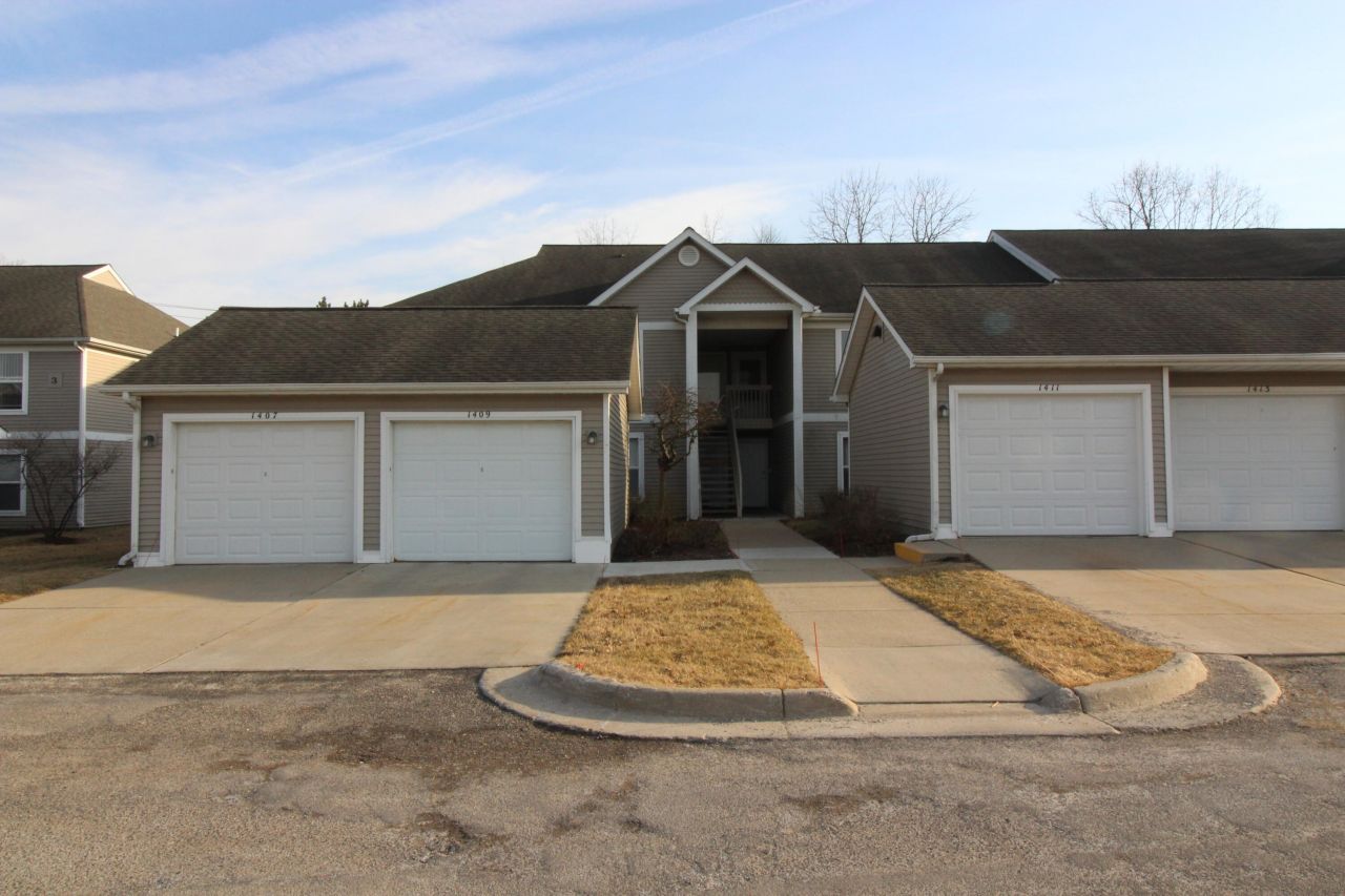 1411 Heatherwood Lane, Ann Arbor, MI 48108 Main Photo