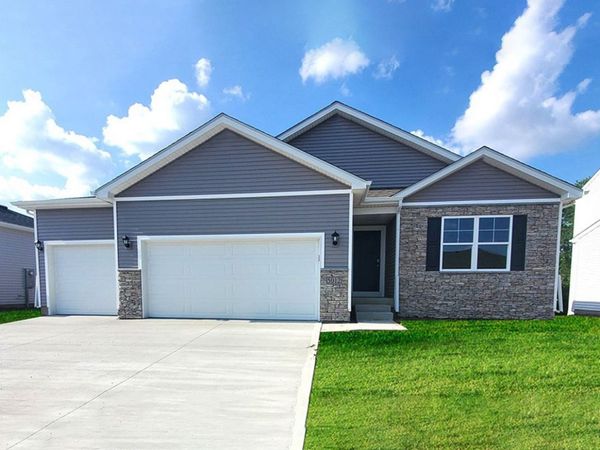 3761 Rueben Drive , Marion, IA 52302