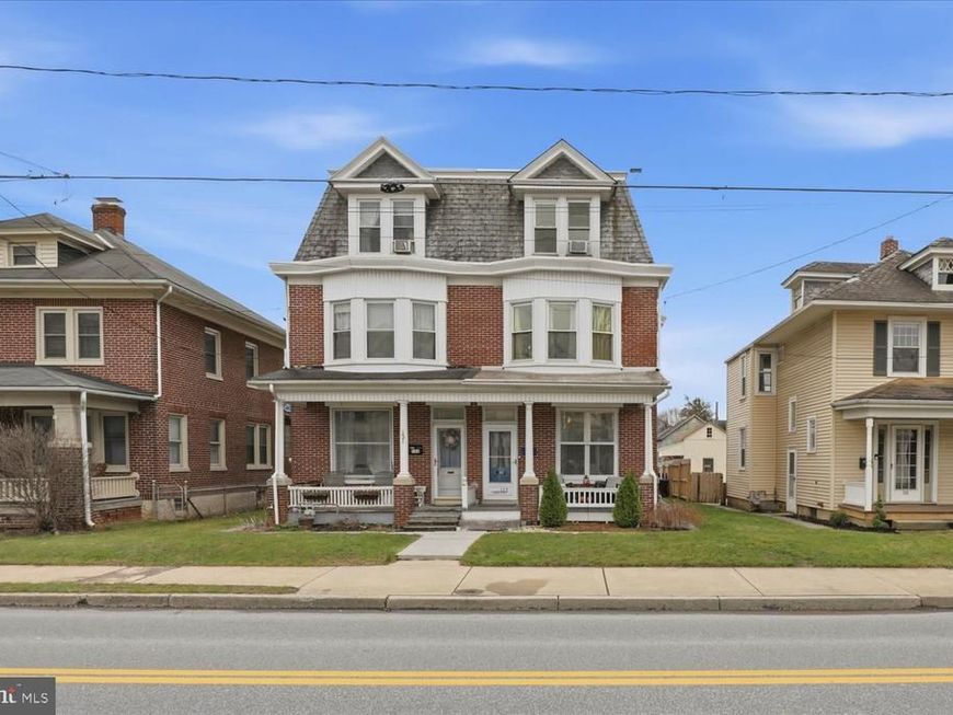 133 W High Street, Manheim, PA 17545 Main Photo