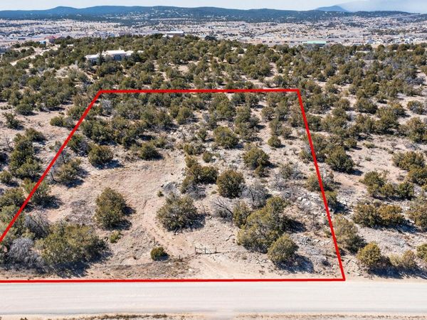 49 Thunder Mountain Road, Edgewood, NM 87015