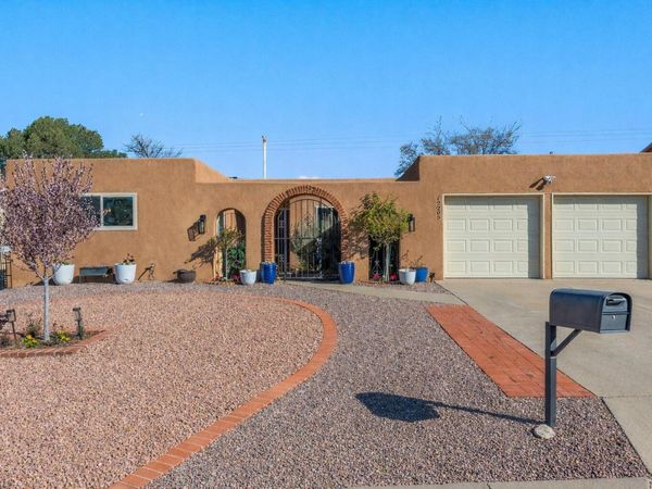 12205 Morocco Road NE, Albuquerque, NM 87111