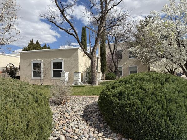 5100 Cordoniz Street NW, Albuquerque, NM 87120