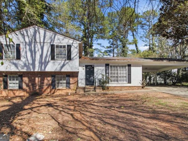 8822 Ashwood Drive, Riverdale, GA 30274