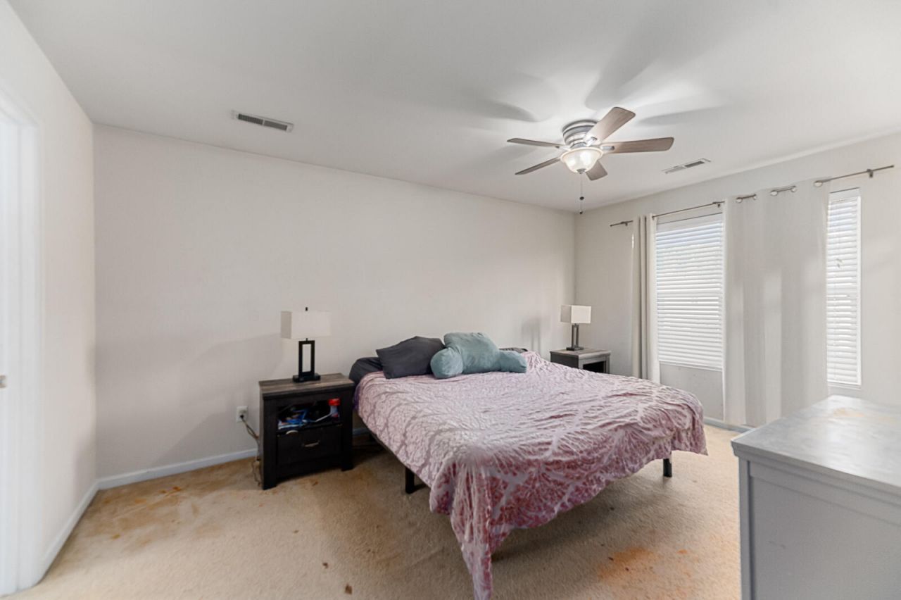 332 Peters Creek Drive Photo 9