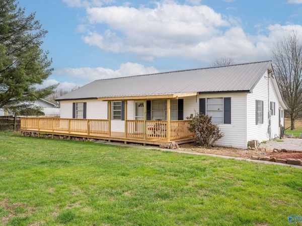 1458 County Road 169, Higdon, AL 35979