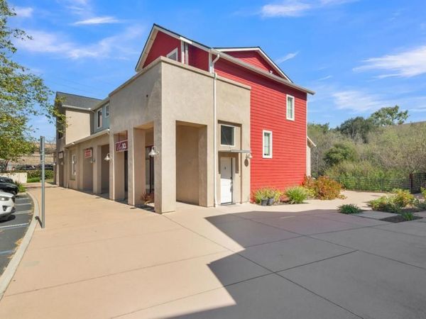 3592 Broad Street, Unit 204, San Luis Obispo, CA 93401