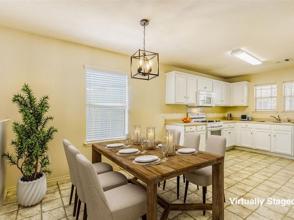 1808 Lost Maples LOOP, Cedar Park, TX 78613