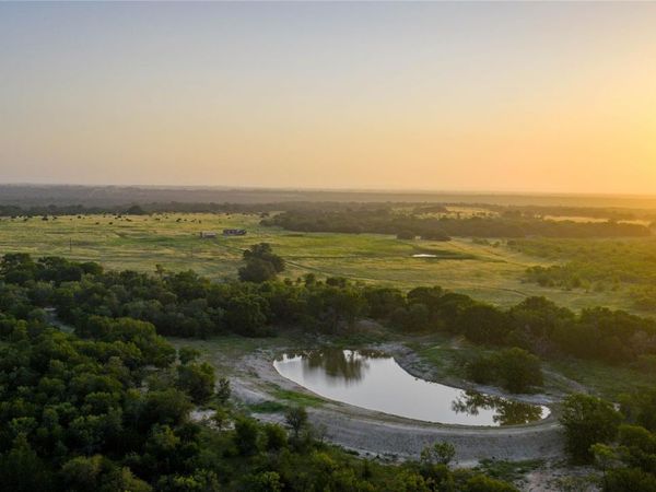 000 County Road 180 RD , Purmela, TX 76566