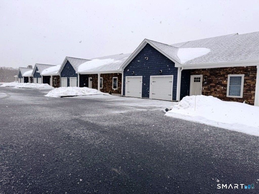 210 Munson, Unit 1-A, Wolcott, CT 06716 Main Photo