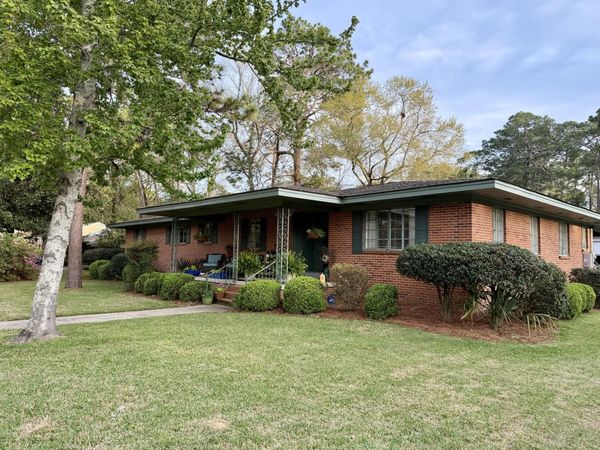 2010 Adeline St., Hattiesburg, MS 39401