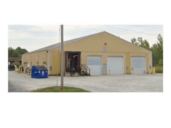704 W 8th Street, Staunton, IL 62088