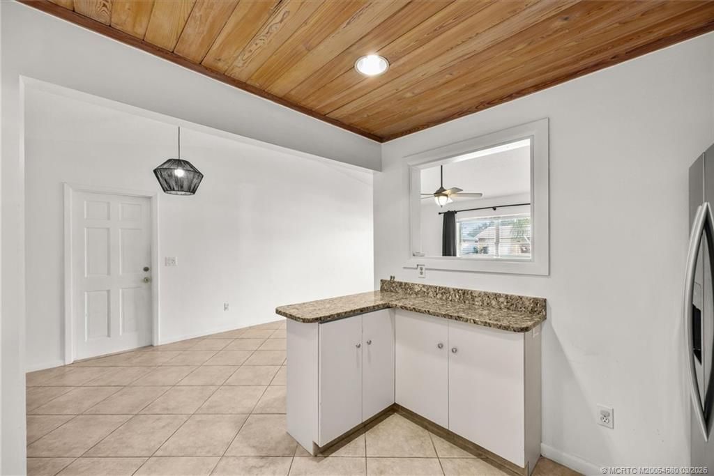 1250 SE Petunia Avenue, Port Saint Lucie, FL 34952 Photo