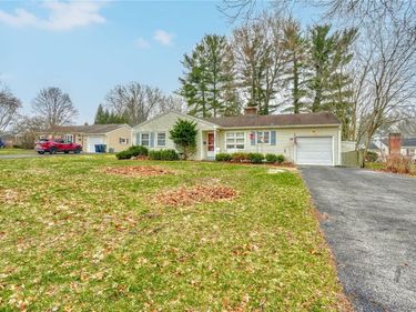 43 Valley View Drive, Penfield, NY 14526