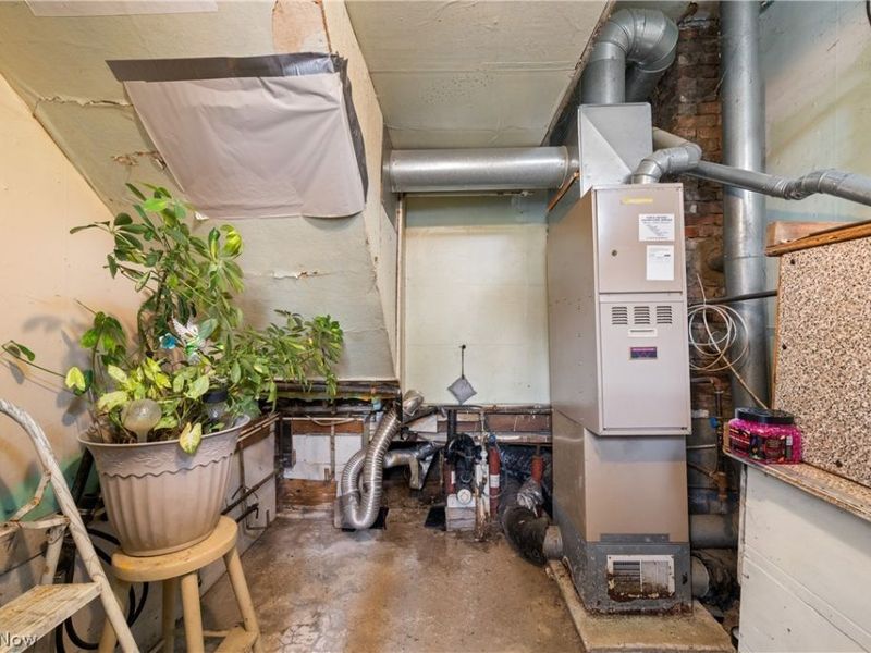 1726 Knox Boulevard, Akron, OH 44320 Photo 19