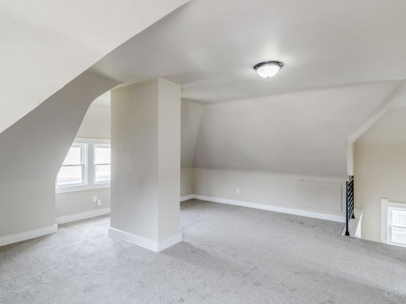 2002 Clarion Avenue, Cincinnati, OH 45207 Photo 29