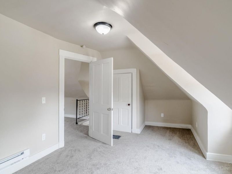 2002 Clarion Avenue, Cincinnati, OH 45207 Photo 32