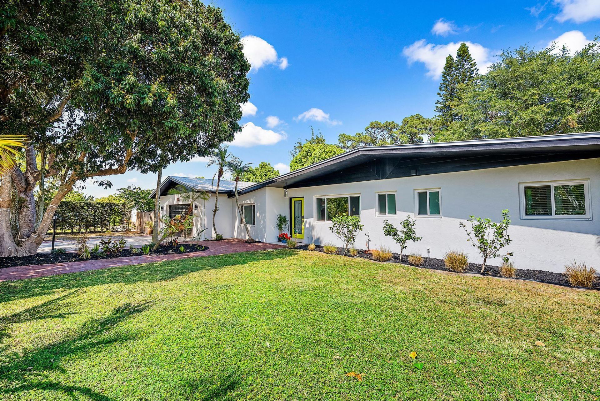 805 E Madison Avenue, Stuart, FL 34996 Photo