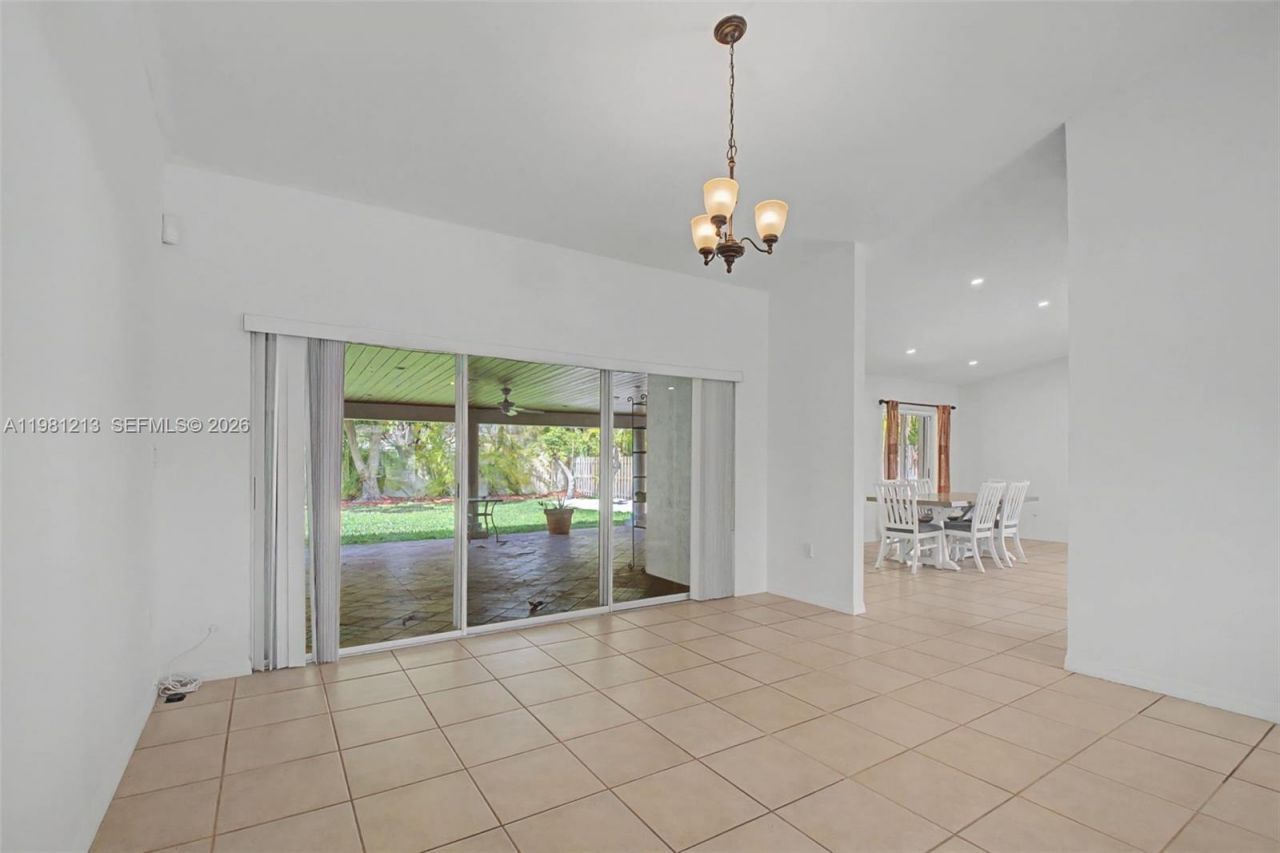 19920 Cutler Ct, Cutler Bay, FL 33189 Photo