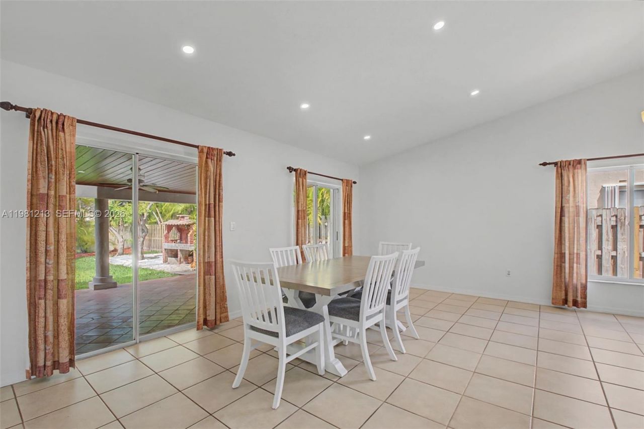 19920 Cutler Ct, Cutler Bay, FL 33189 Photo