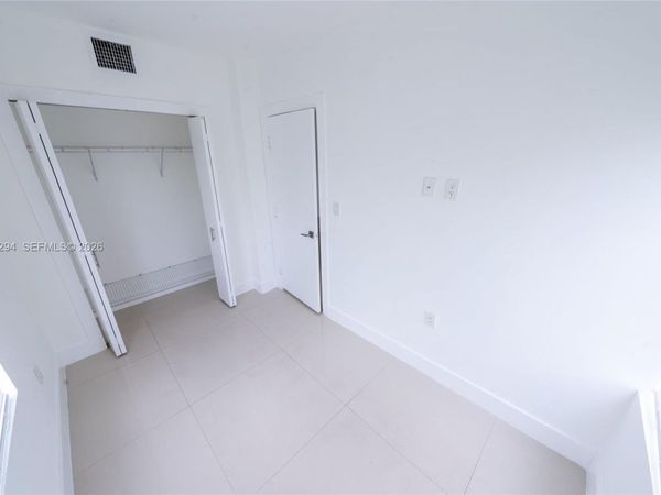 1890 NW 35th St , Unit 6, Miami, FL 33142